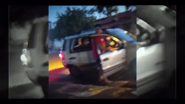 🚨Um alerta que vem da dor, mas pode salvar vidas.  Um adolescente de apenas 14 anos perdeu a vida em um acidente de trânsito aqui em Iporá. A mãe, com o coração em pedaços, deu seu depoimento para que outras famílias não passem pela mesma dor.  💔 Ninguém deveria viver esse luto. Cuidar é também dizer não. Não deixe menores dirigirem.  A festa está chegando. Que ela seja de alegria — não de despedidas. Vamos proteger quem a gente ama. Pelo amor, pela vida.  Prefeitura de Iporá | DETRAN-GO Iporá do jeito que o povo quer.  #ConscientizaçãoNoTrânsito #FaçaPorAmor #DigaNãoAoVolanteIrregular #PrefeituraDeIporá #DETRAN #IporáDoJeitoQueOPovoQuer #PorMaisVidasNoTrânsito