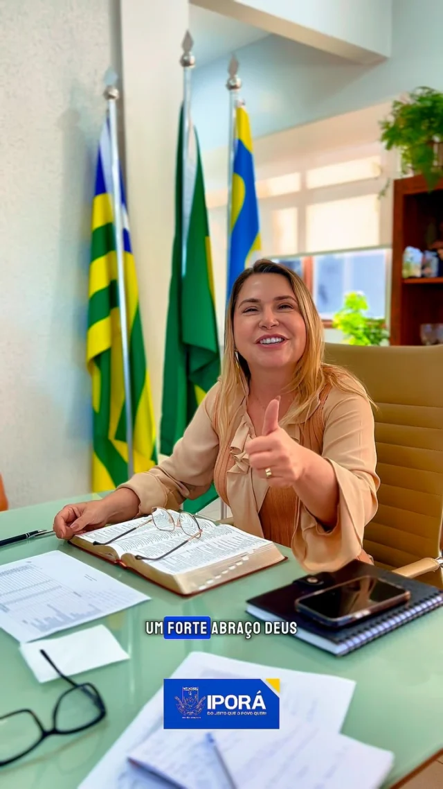 🌿 Cuidar de Iporá é prioridade — toda semana, sem falta. A cada segunda-feira, nossa prefeita se reúne com o secretariado para alinhar os planejamentos e garantir que cada ação esteja voltada para quem mais importa: você, cidadão iporaense.   🤝 Esse encontro é mais que rotina — é compromisso com o presente e construção do futuro.  📍 Planejamento, escuta, decisão e cuidado em cada pauta.   Porque quando a gestão trabalha com união e responsabilidade, a cidade cresce com carinho e propósito. 💙   #GestãoQueCuida #IporáComAmor #PlanejamentoMunicipal #CompromissoComOPovo #PrefeituraPresente #JuntosPorIporá #ipora