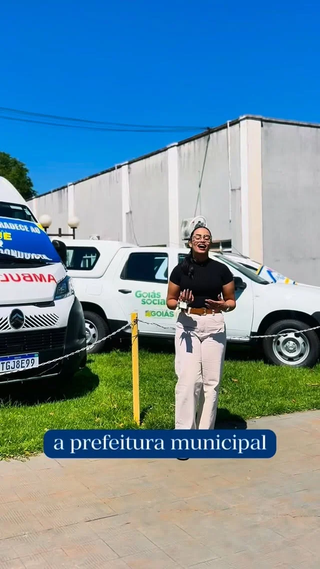 Mais estrutura, mais cuidado com Iporá.  A Prefeitura Municipal de Iporá recebeu três novos veículos que passam a reforçar os serviços de Saúde e Assistência Social no município.  Uma ambulância, destinada pelo deputado estadual @prhenriquecesar , amplia a capacidade de atendimento em situações de urgência e emergência. A Assistência Social também foi fortalecida com dois veículos: um destinado pela primeira-dama do Estado, Gracinha Caiado, e outro adquirido com recursos oriundos do Poder Judiciário, destinado ao atendimento da Casa Lar.  A Prefeitura Municipal de Iporá agradece ao deputado Henrique César, à primeira-dama Gracinha Caiado e ao Poder Judiciário pela parceria e pela destinação dos recursos, que contribuem diretamente para a melhoria dos serviços públicos e o cuidado com a população.  Iporá segue avançando com trabalho, responsabilidade e compromisso com quem mais precisa.  #IporáAvança #MaisSaúde #AssistênciaSocial #PrefeituraDeIporá #GestãoQueCuida CompromissoComOPovo